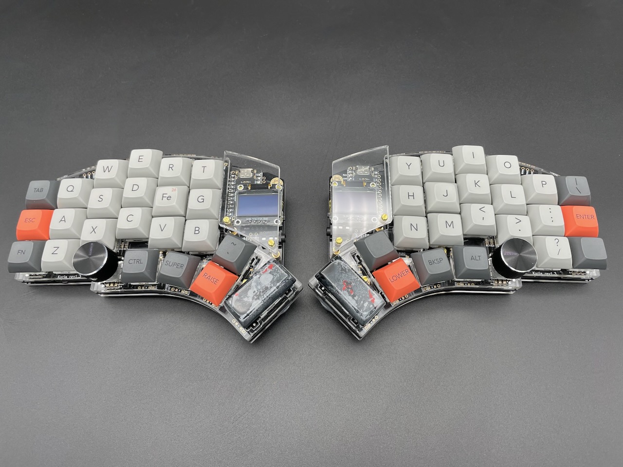 Building the Kyria keyboard (twice)